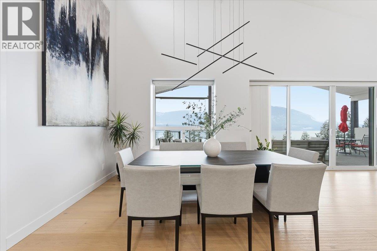 3410 Lakeshore Road NE, Salmon Arm