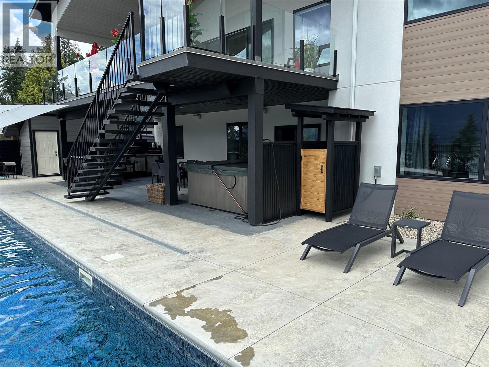 3410 Lakeshore Road NE, Salmon Arm