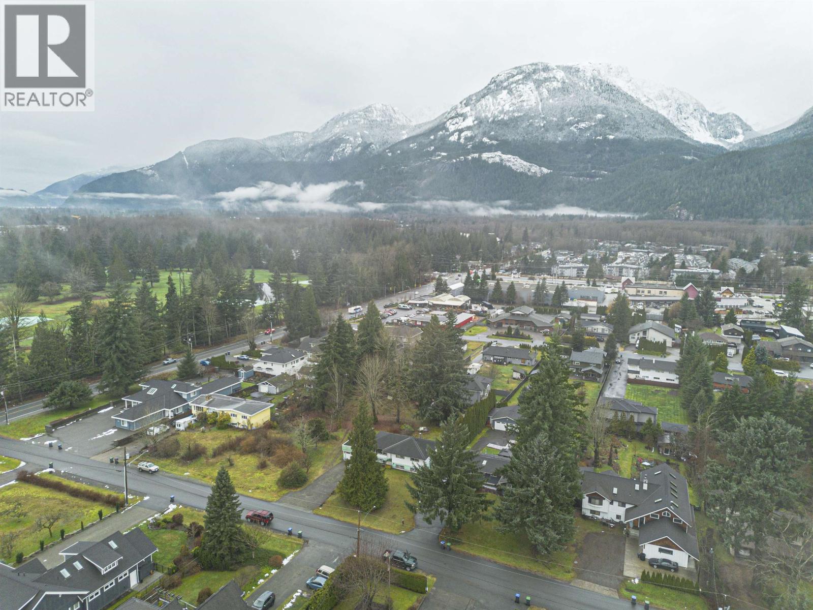 40127 KALODON ROAD, Squamish