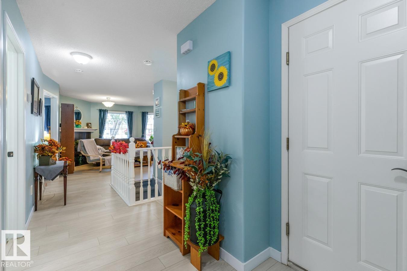 #9 1850 MILL WOODS RD E NW - Photo 5 of 37, Edmonton, Alberta