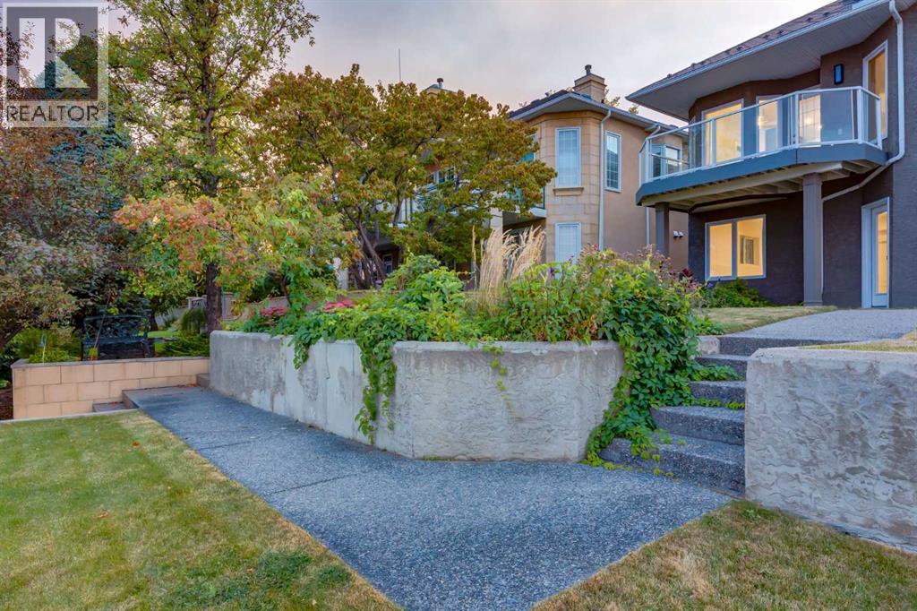 Single Family House Bungalow for Sale in  Signal Hill Drive SW Signal Hill Calgary 