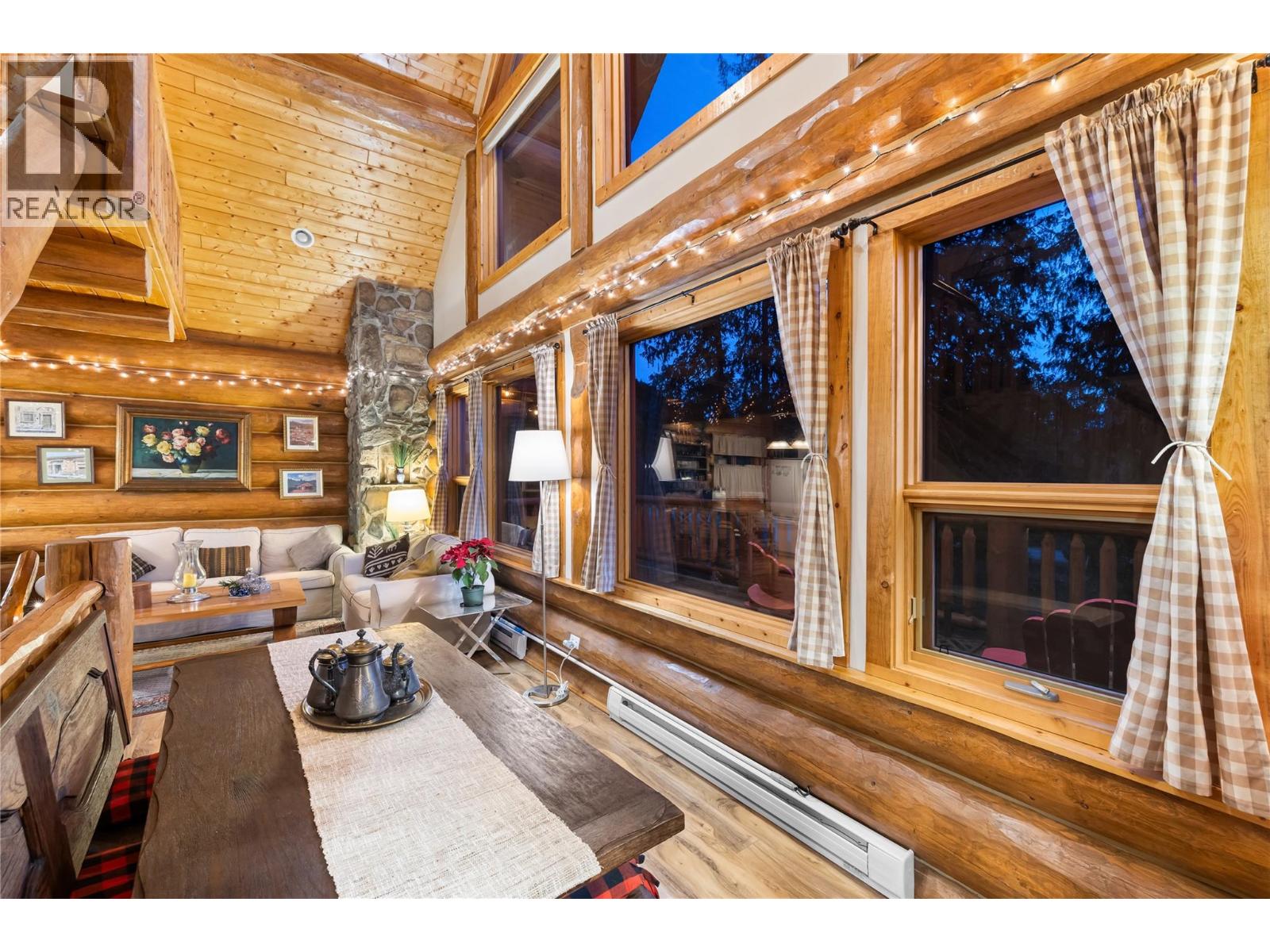 14296 MAIA Lane, Gray Creek