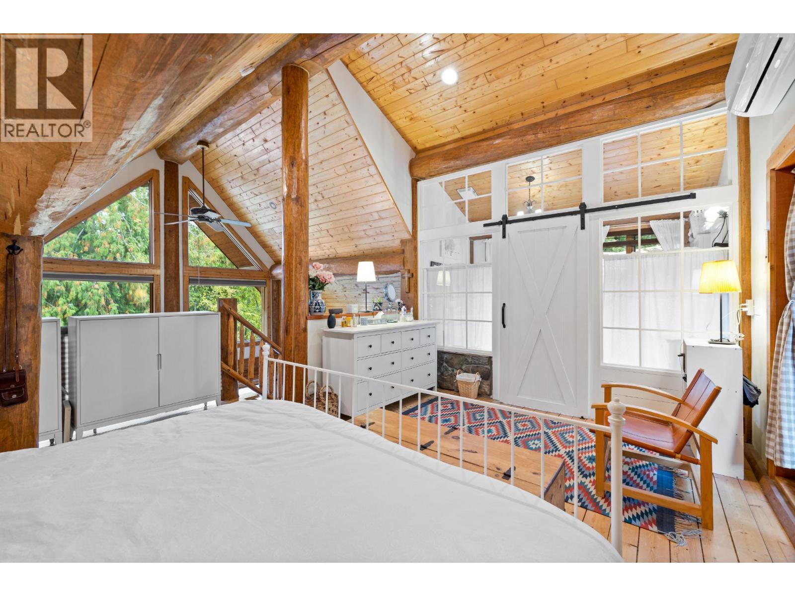 14296 MAIA Lane, Gray Creek