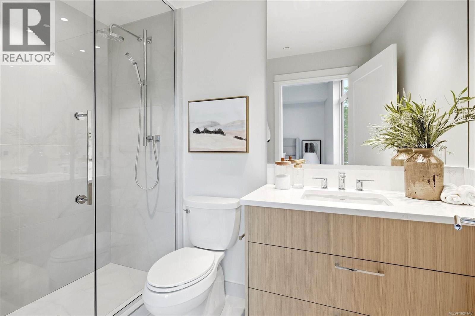 306 5229 Cordova Bay Road, Saanich