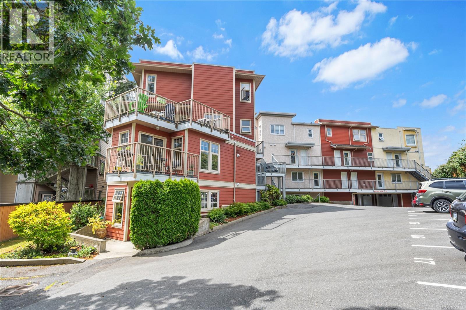 #201 908 Brock Ave - 22