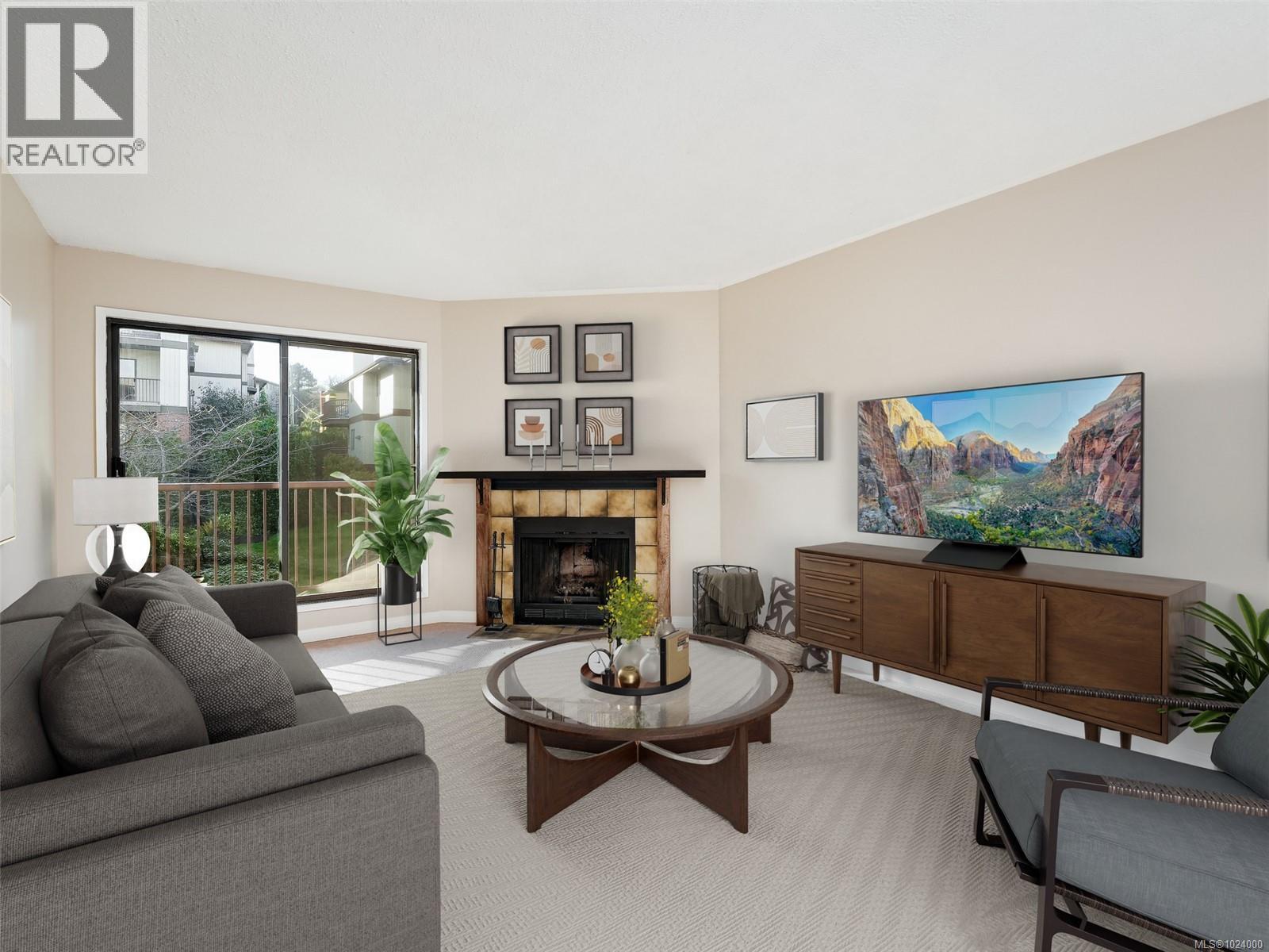 #209 1655 Begbie St - 2