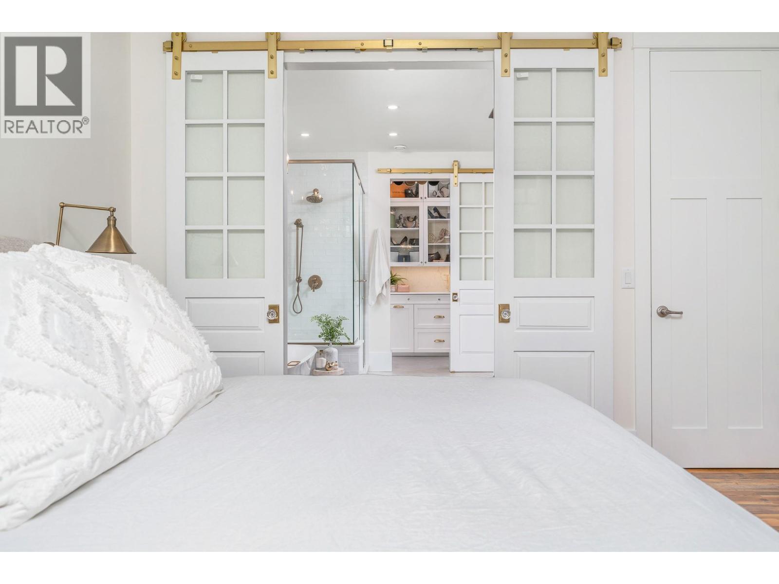 2 70 Kestrel Place, Vernon