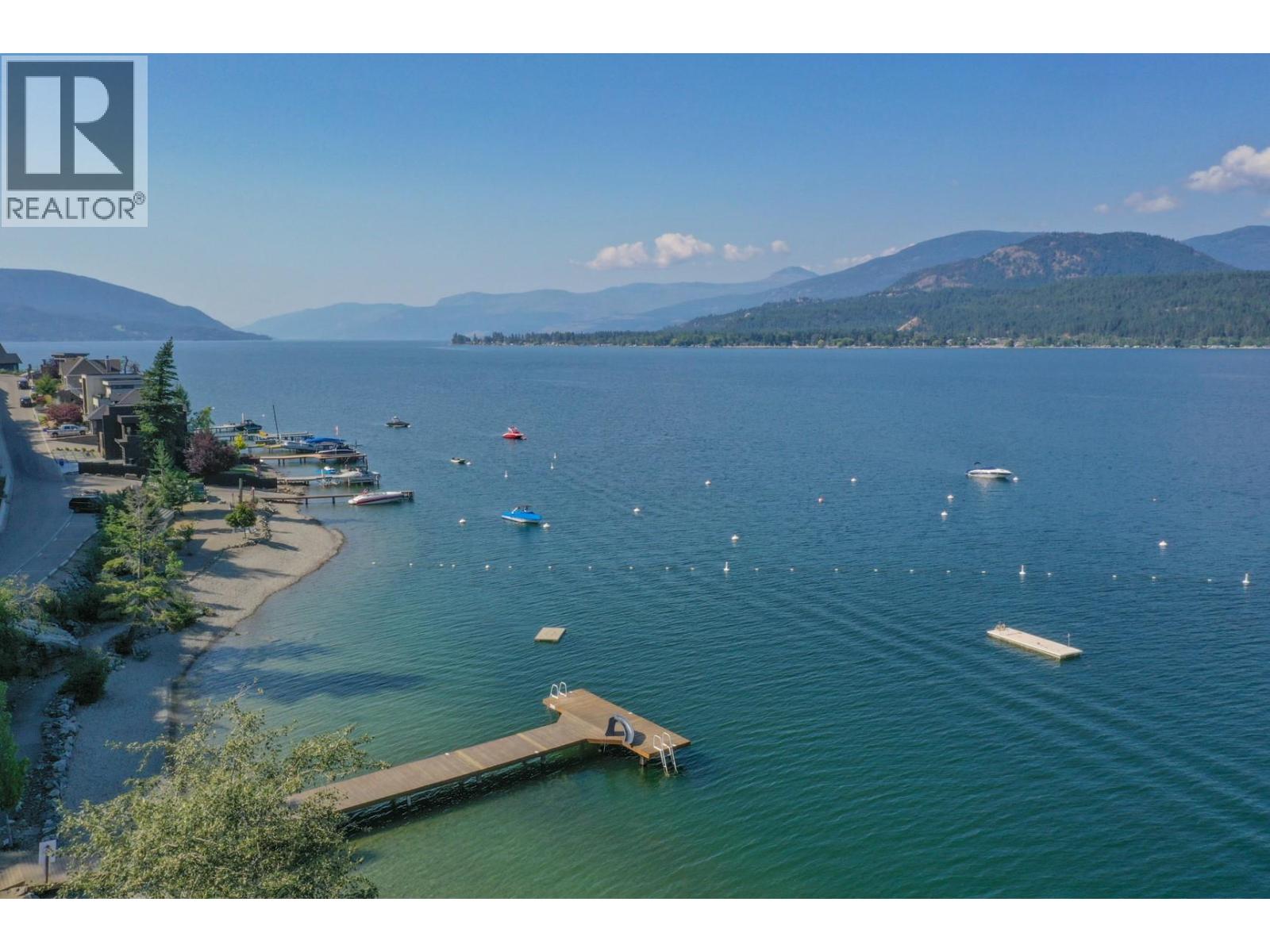 2 70 Kestrel Place, Vernon