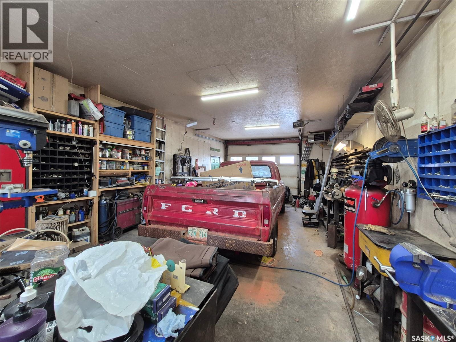 129 17th STREET NE - 17
