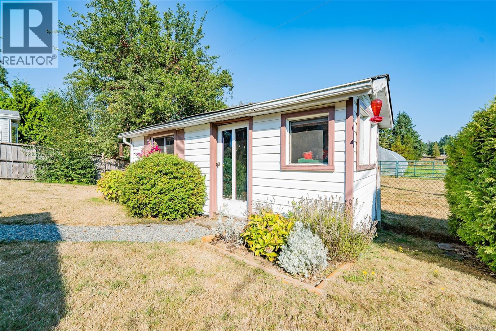 #67 1572 SEABIRD RD - 42