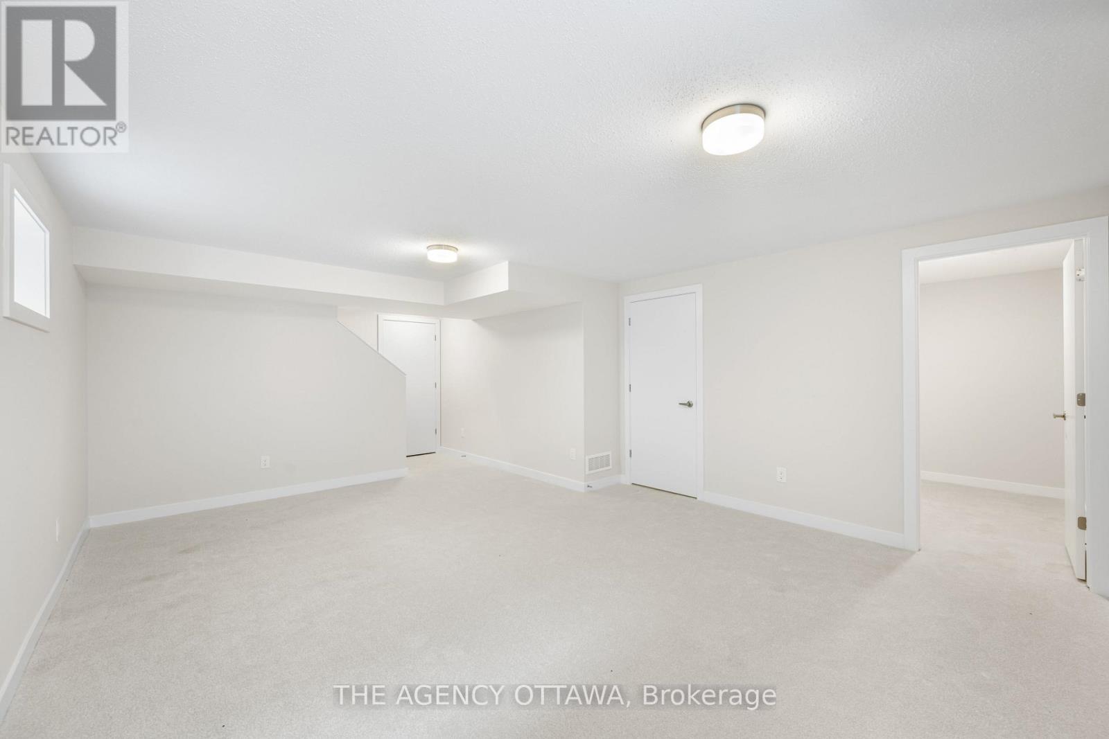 3 Bed, 3 Bath House for Sale in Ottawa – 948 SEAGRAVE LANE, Ottawa – MLS# X12740362 - Image 21