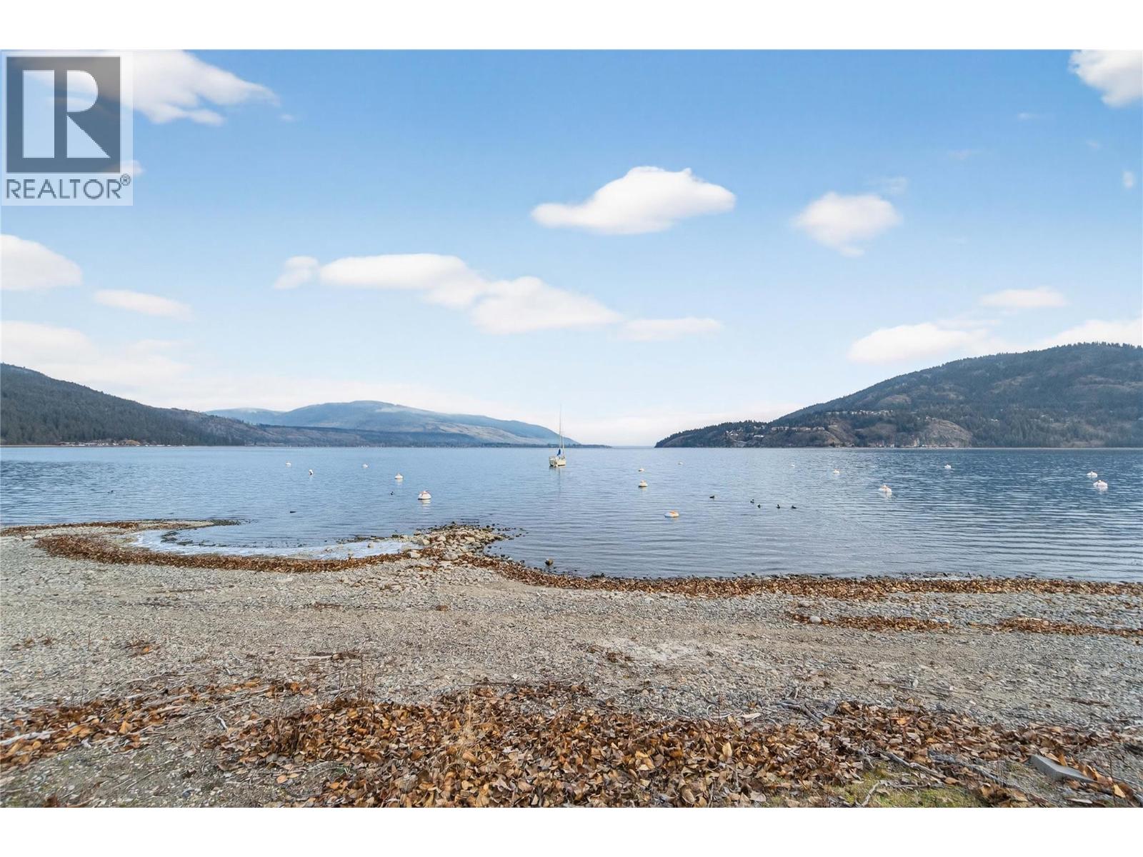  206 Falcon Avenue, Vernon