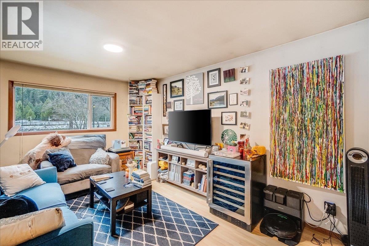 3918 PASSMORE UPPER ROAD - 61