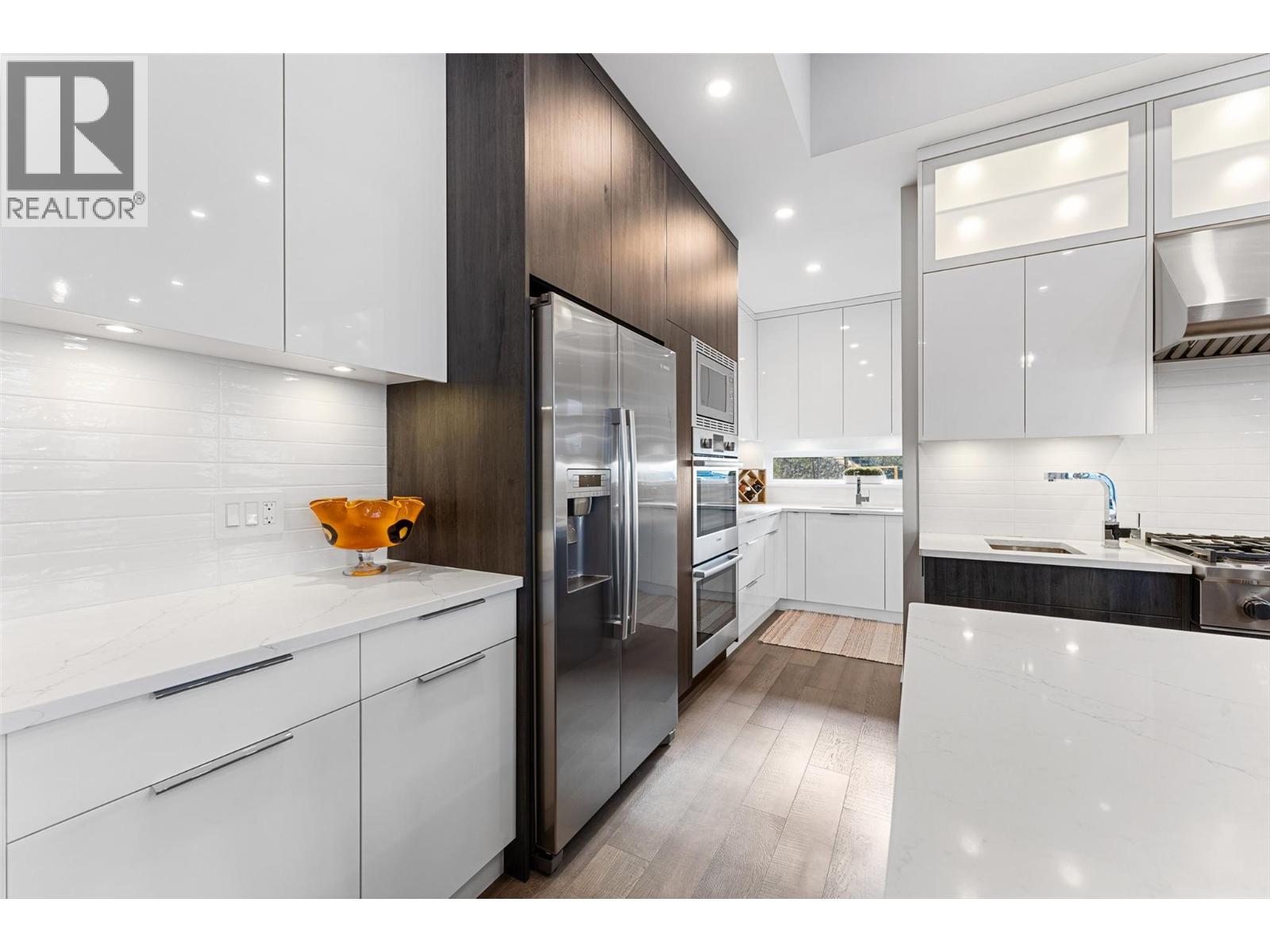  3617 Maiden Grass Court, Kelowna