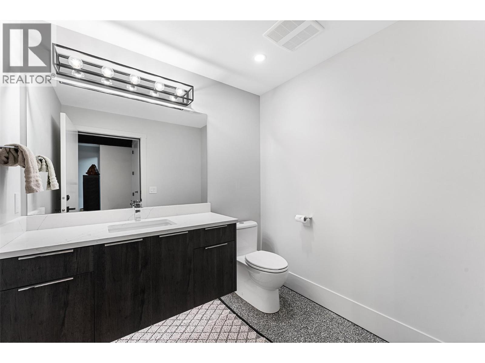  3617 Maiden Grass Court, Kelowna