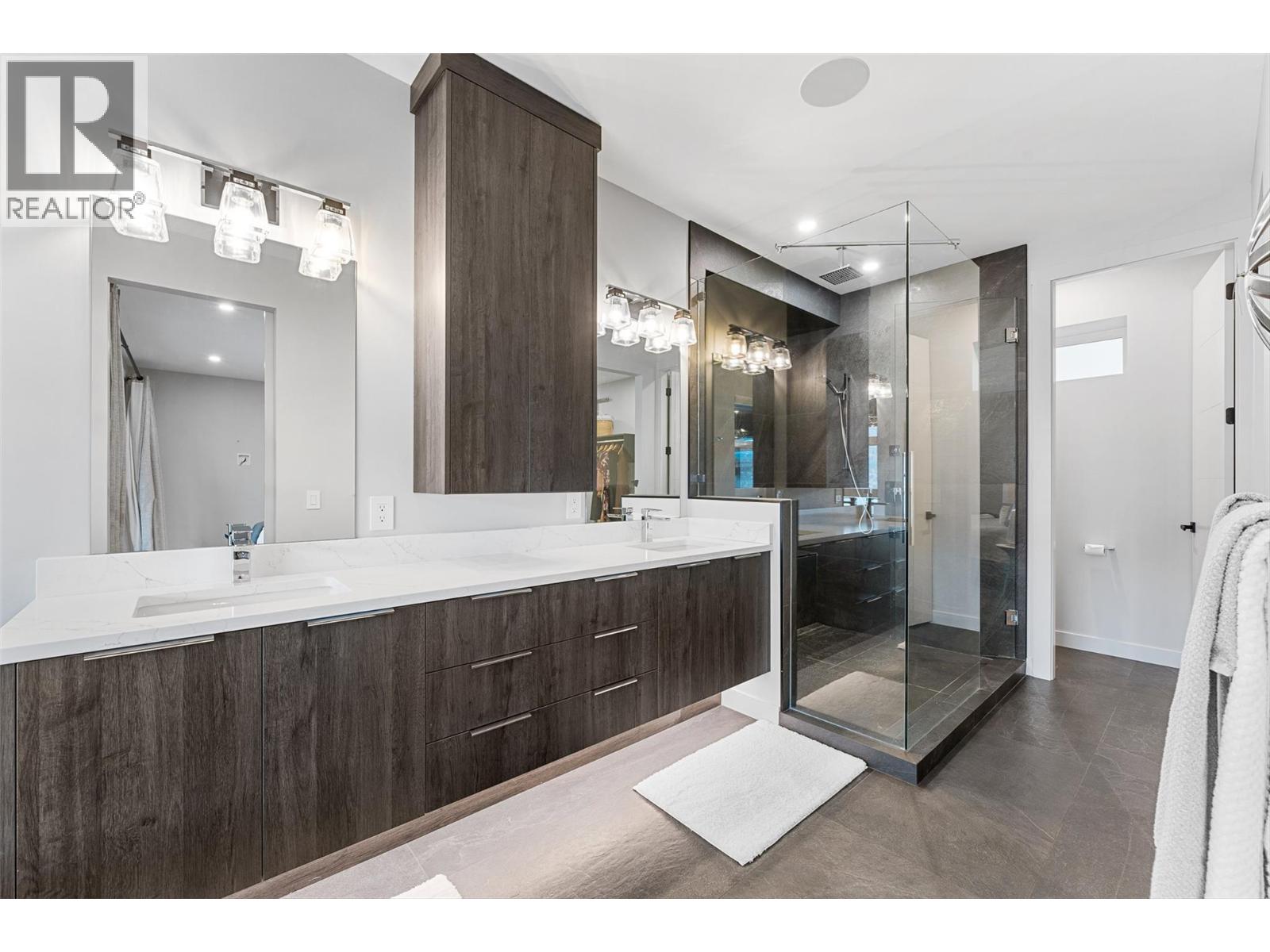  3617 Maiden Grass Court, Kelowna