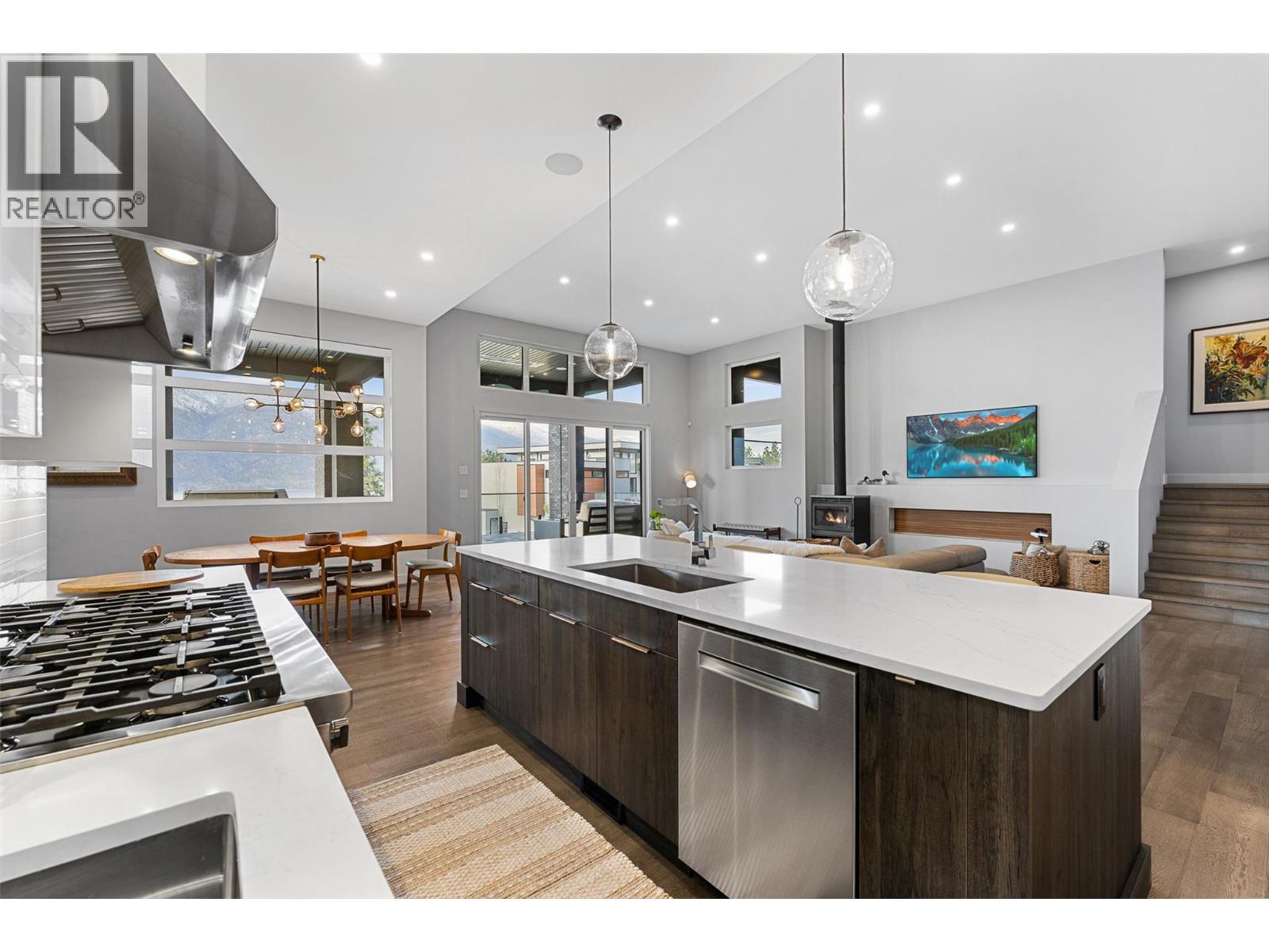  3617 Maiden Grass Court, Kelowna