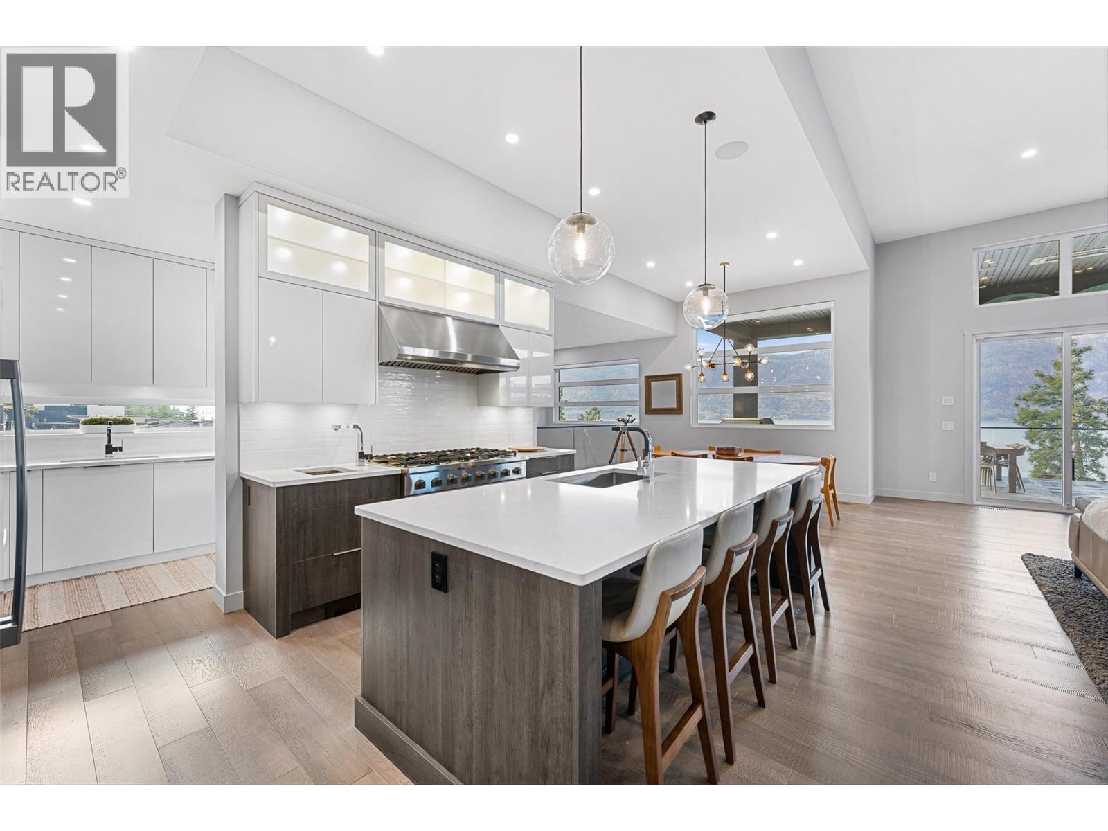  3617 Maiden Grass Court, Kelowna