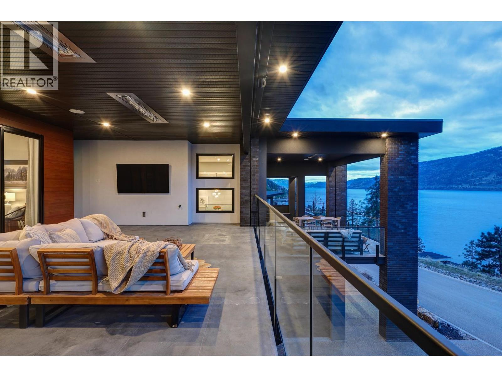  3617 Maiden Grass Court, Kelowna