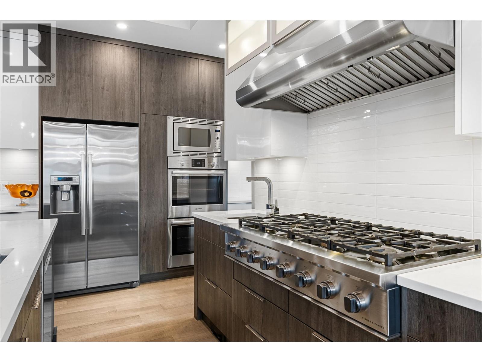  3617 Maiden Grass Court, Kelowna