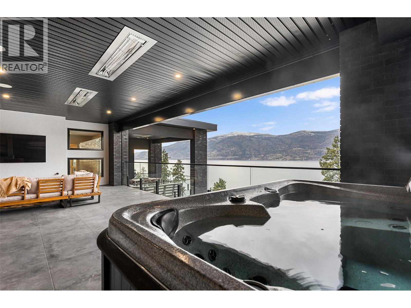  3617 Maiden Grass Court, Kelowna