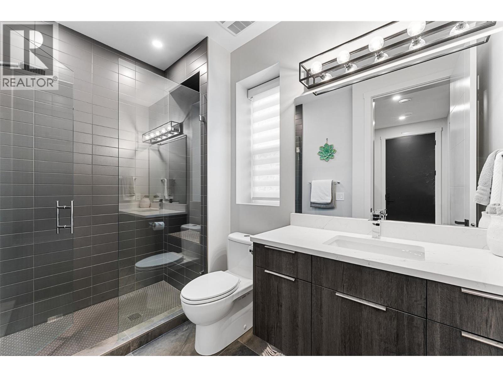  3617 Maiden Grass Court, Kelowna