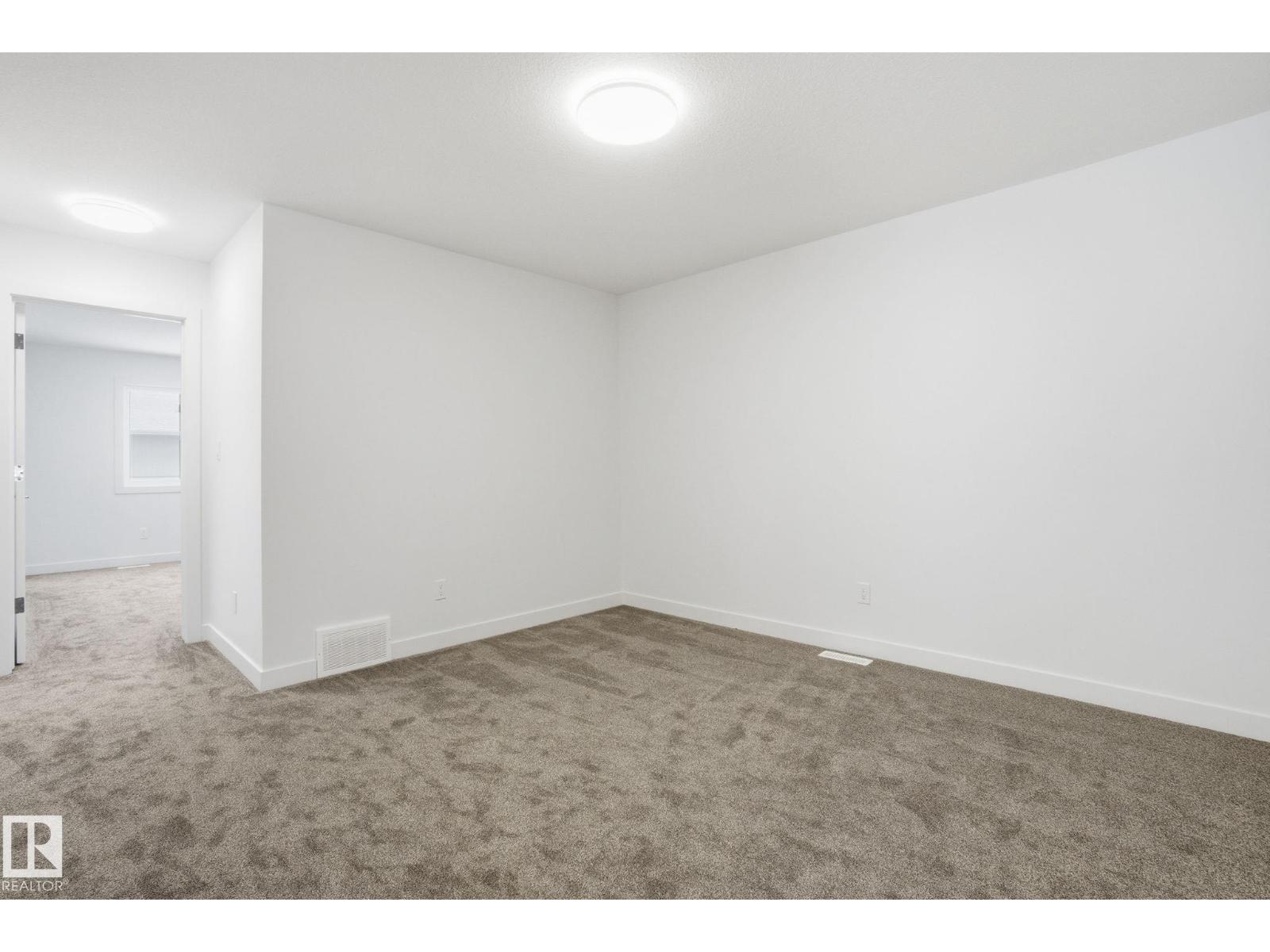 #5 5122 213A ST NW NW - 22