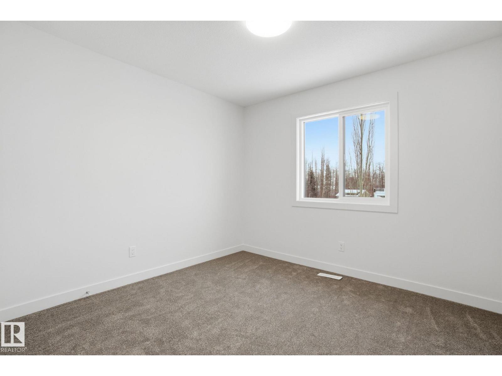 #5 5122 213A ST NW NW - 37