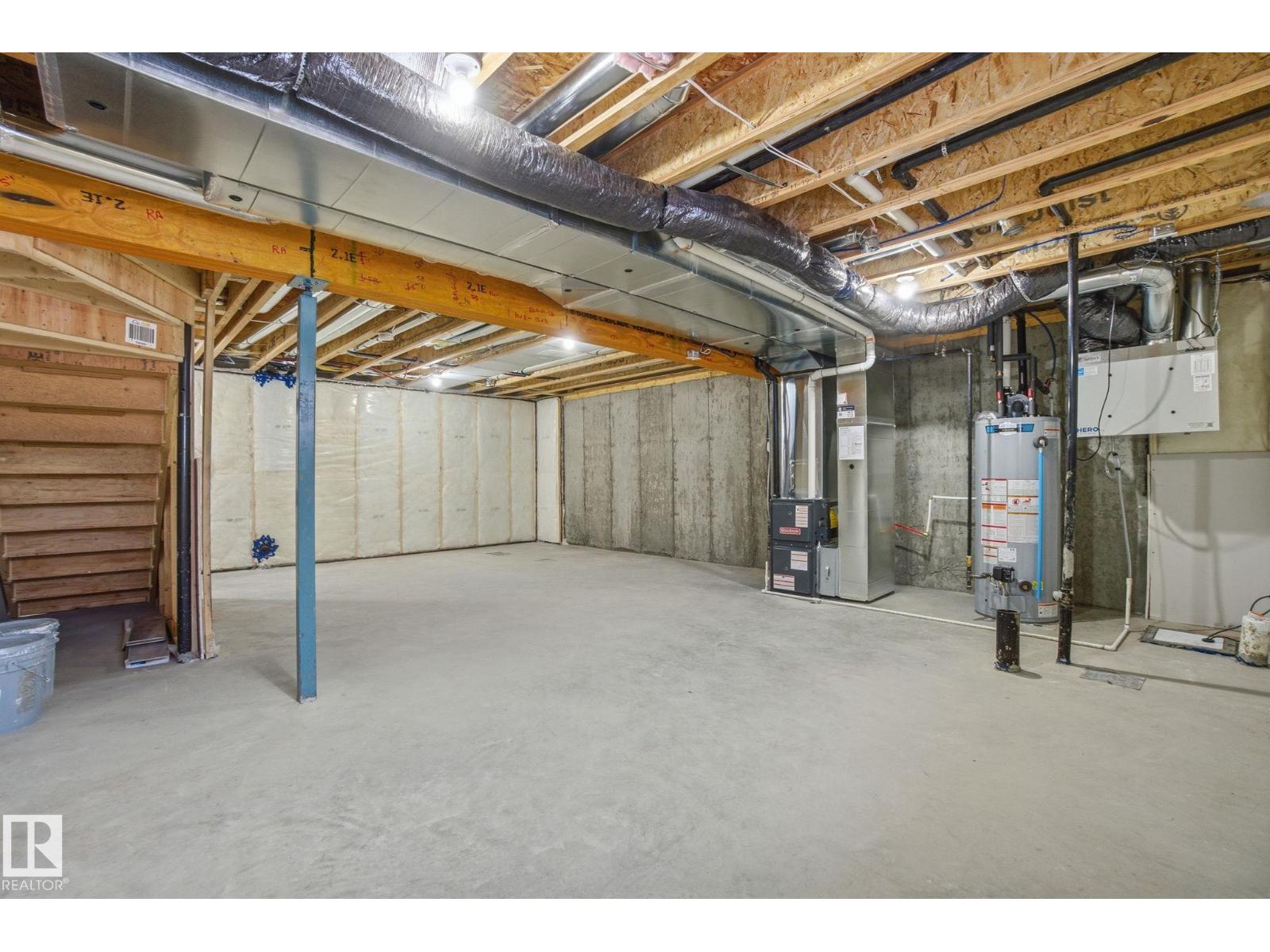 #64 5122 213A ST NW - 27