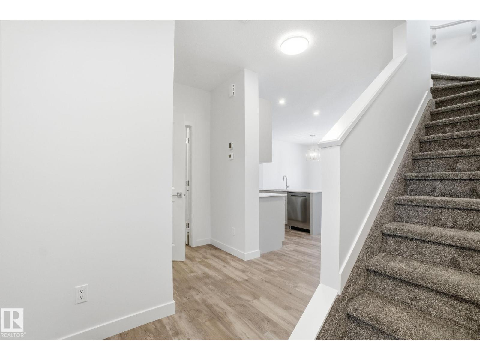 #64 5122 213A ST NW - 5