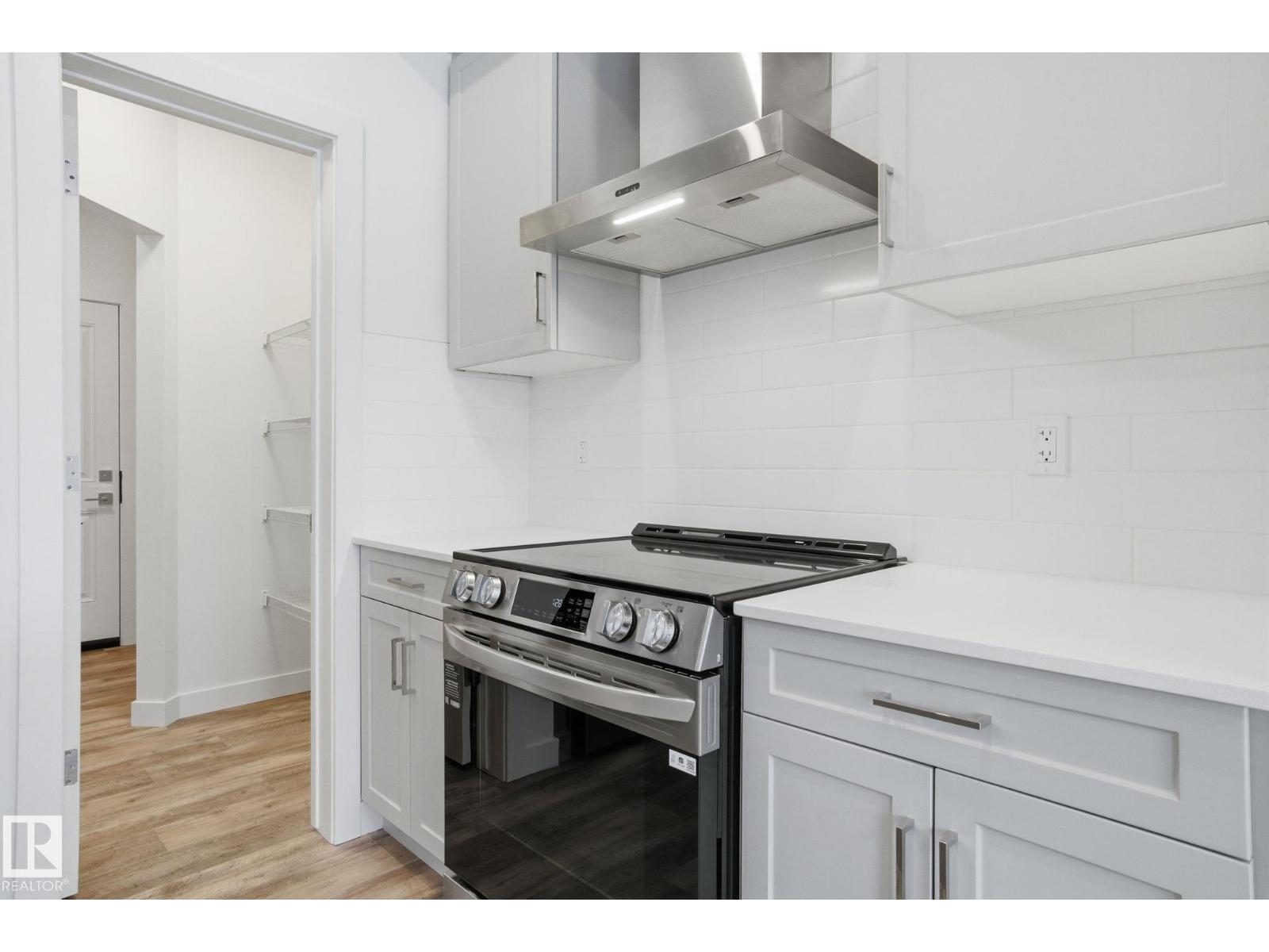 #64 5122 213A ST NW - 8