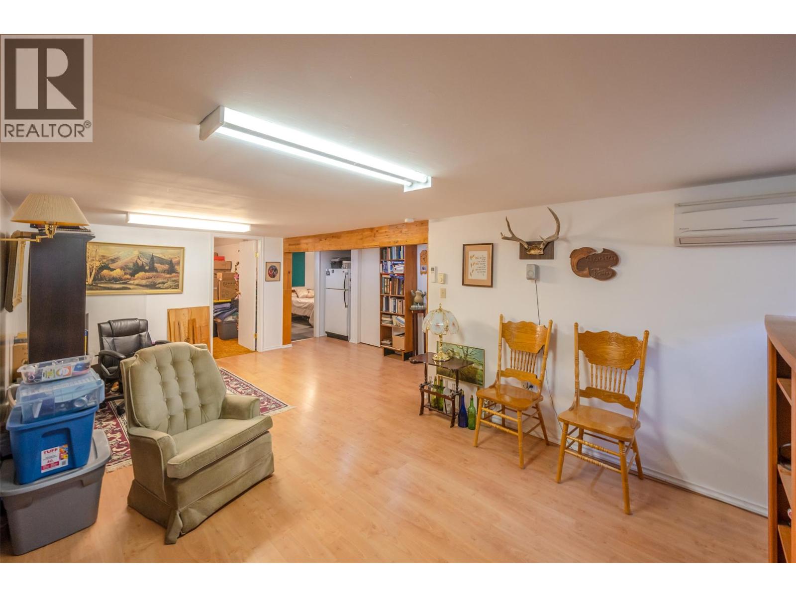 238 Huth Avenue, Penticton