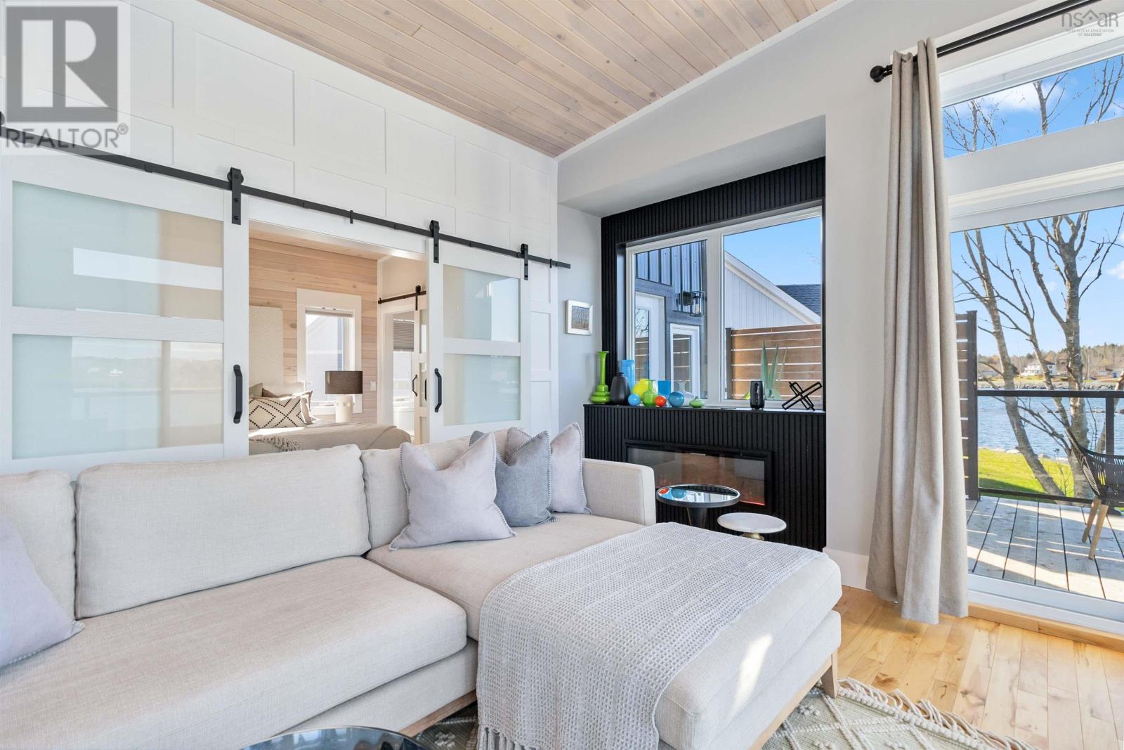 Property 23 of 46 of 2 693 Masons Beach Road