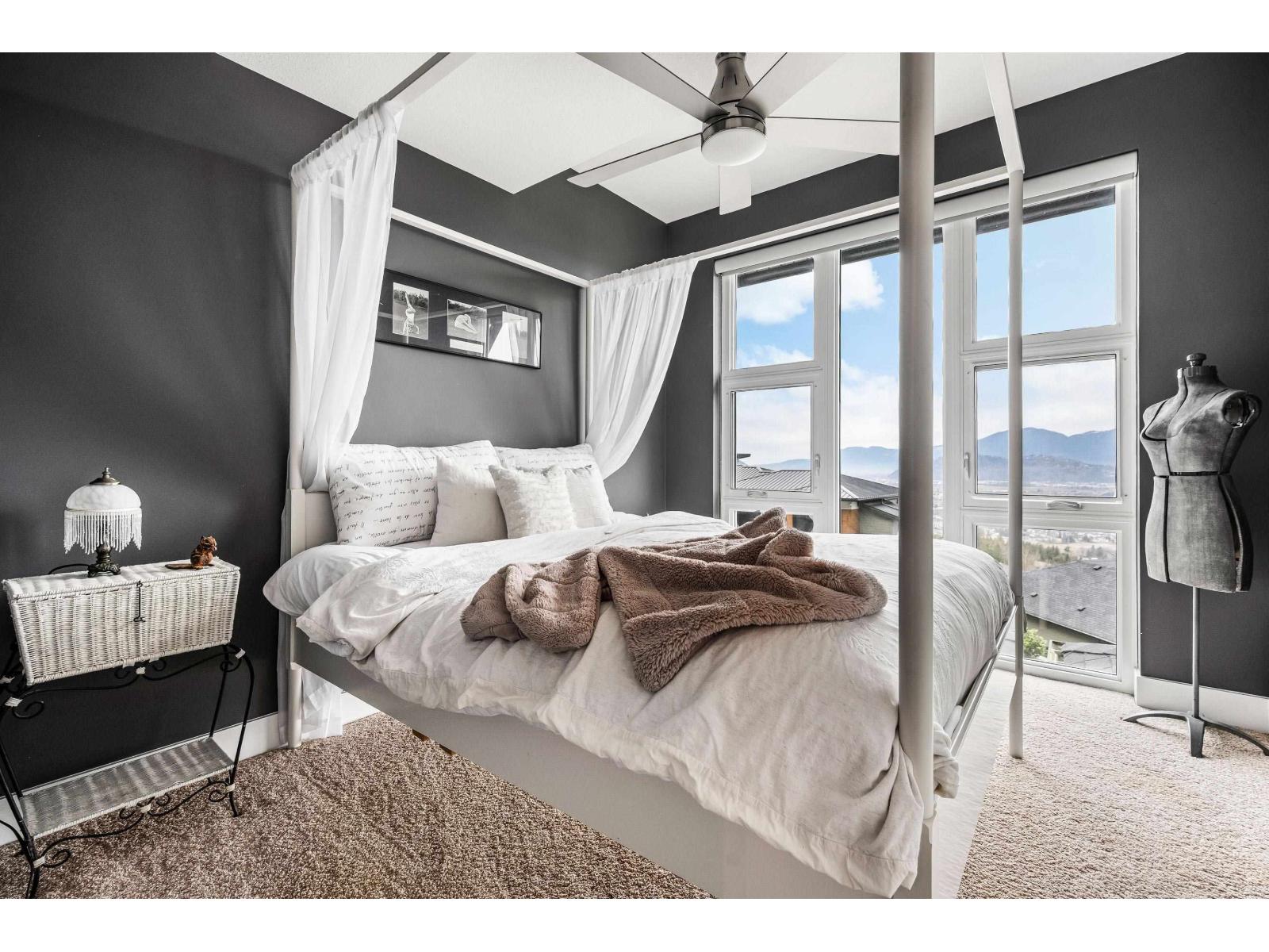 5480 MACLACHLAN PLACE, Promontory, Chilliwack