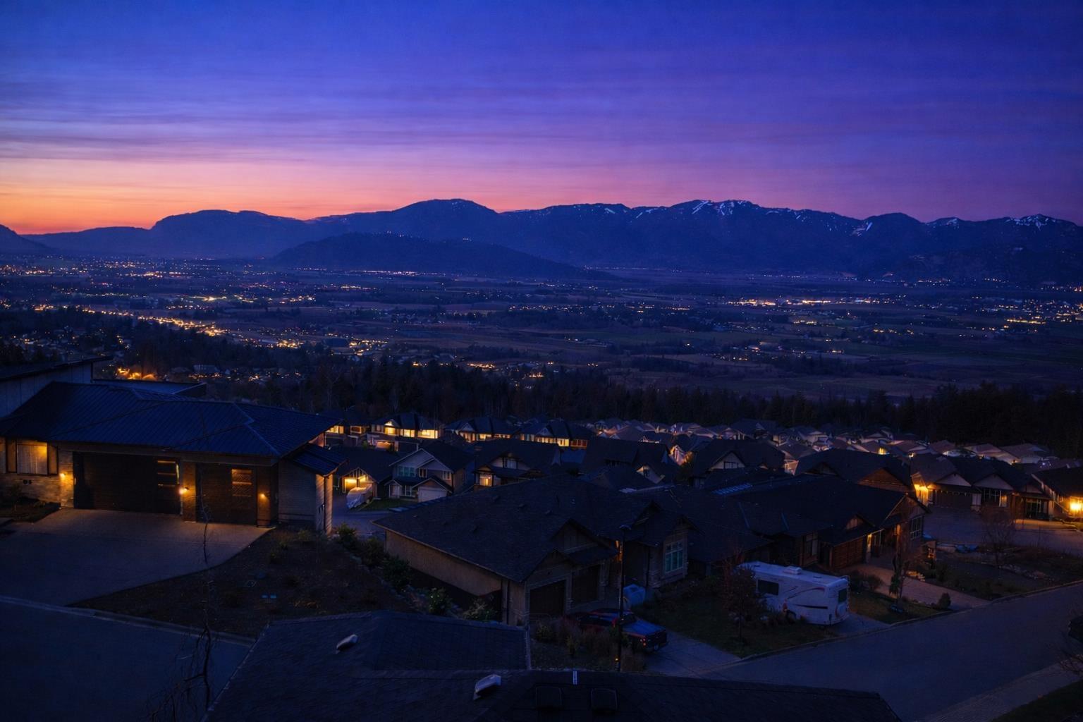 5480 MACLACHLAN PLACE, Promontory, Chilliwack