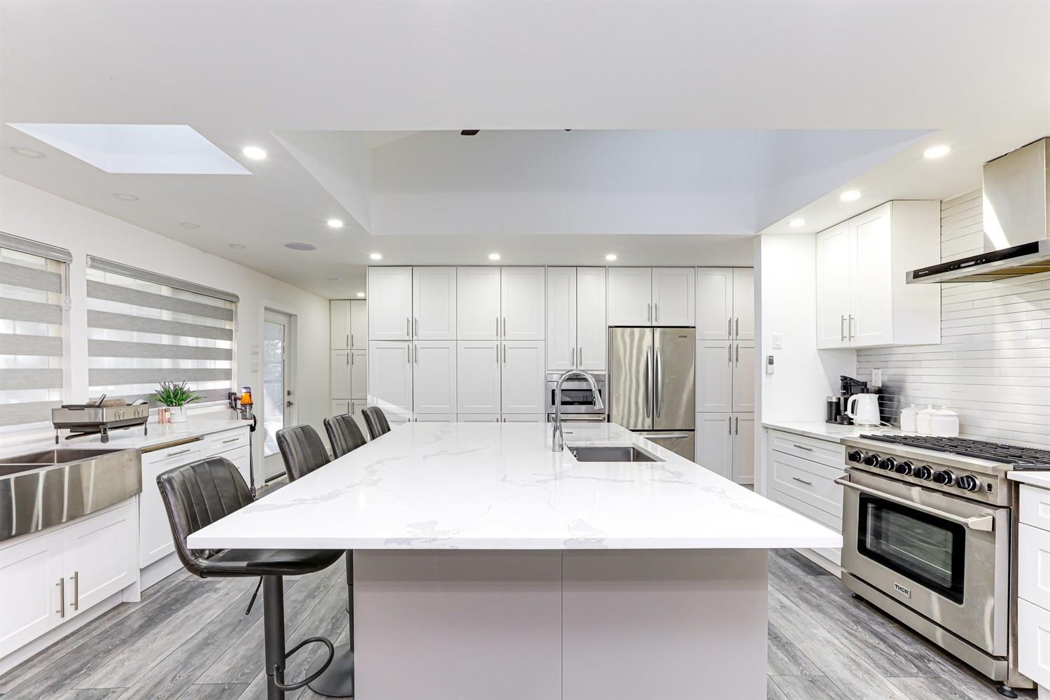 8839 DELWOOD Drive, Delta