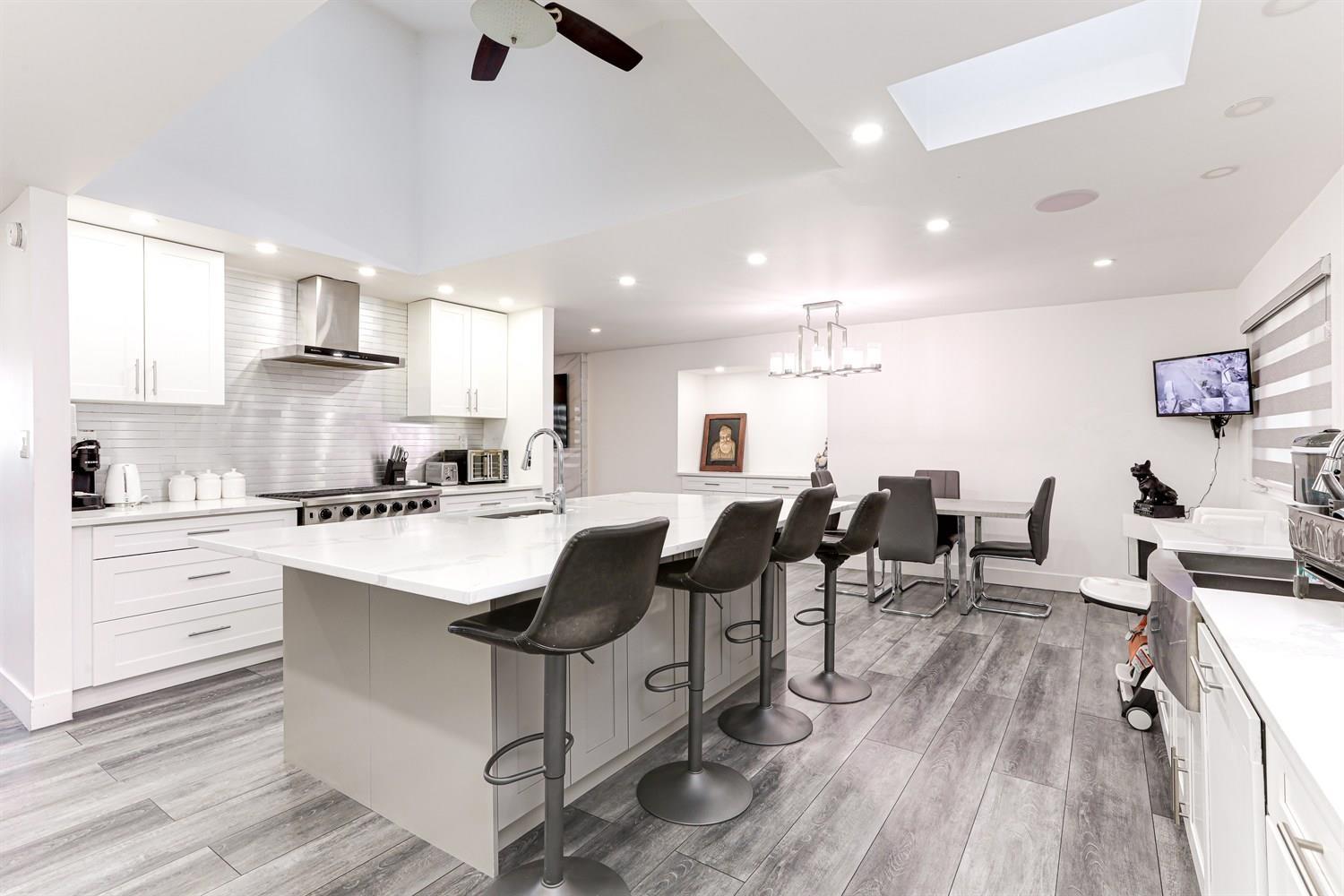 8839 DELWOOD Drive, Delta