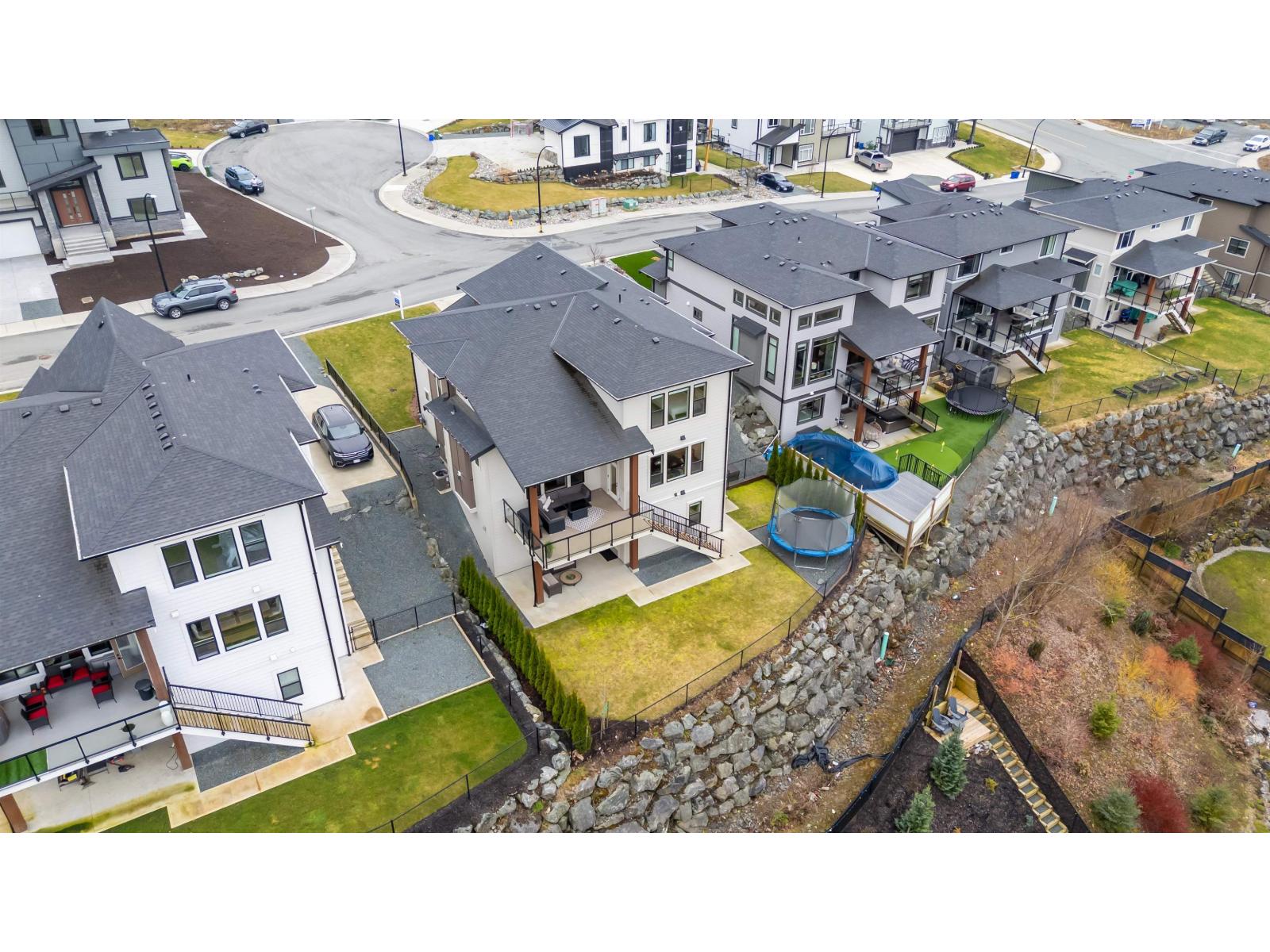 51185 CHARLOTTE PLACE, Eastern Hillsides, Chilliwack