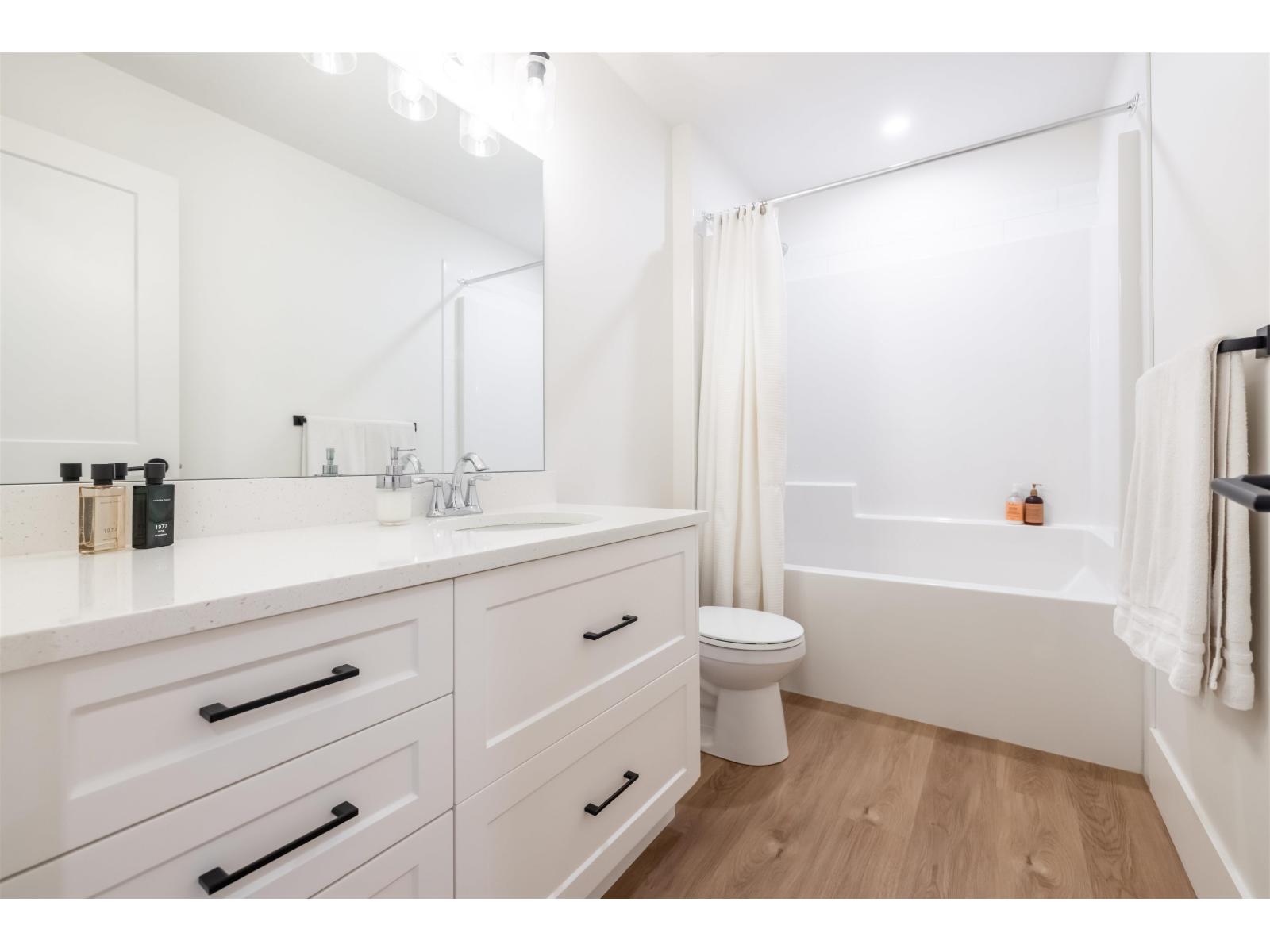 51185 CHARLOTTE PLACE, Eastern Hillsides, Chilliwack