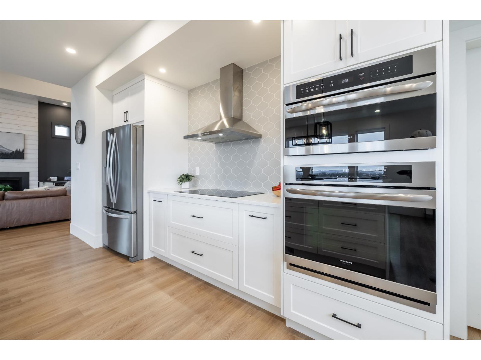 51185 CHARLOTTE PLACE, Eastern Hillsides, Chilliwack