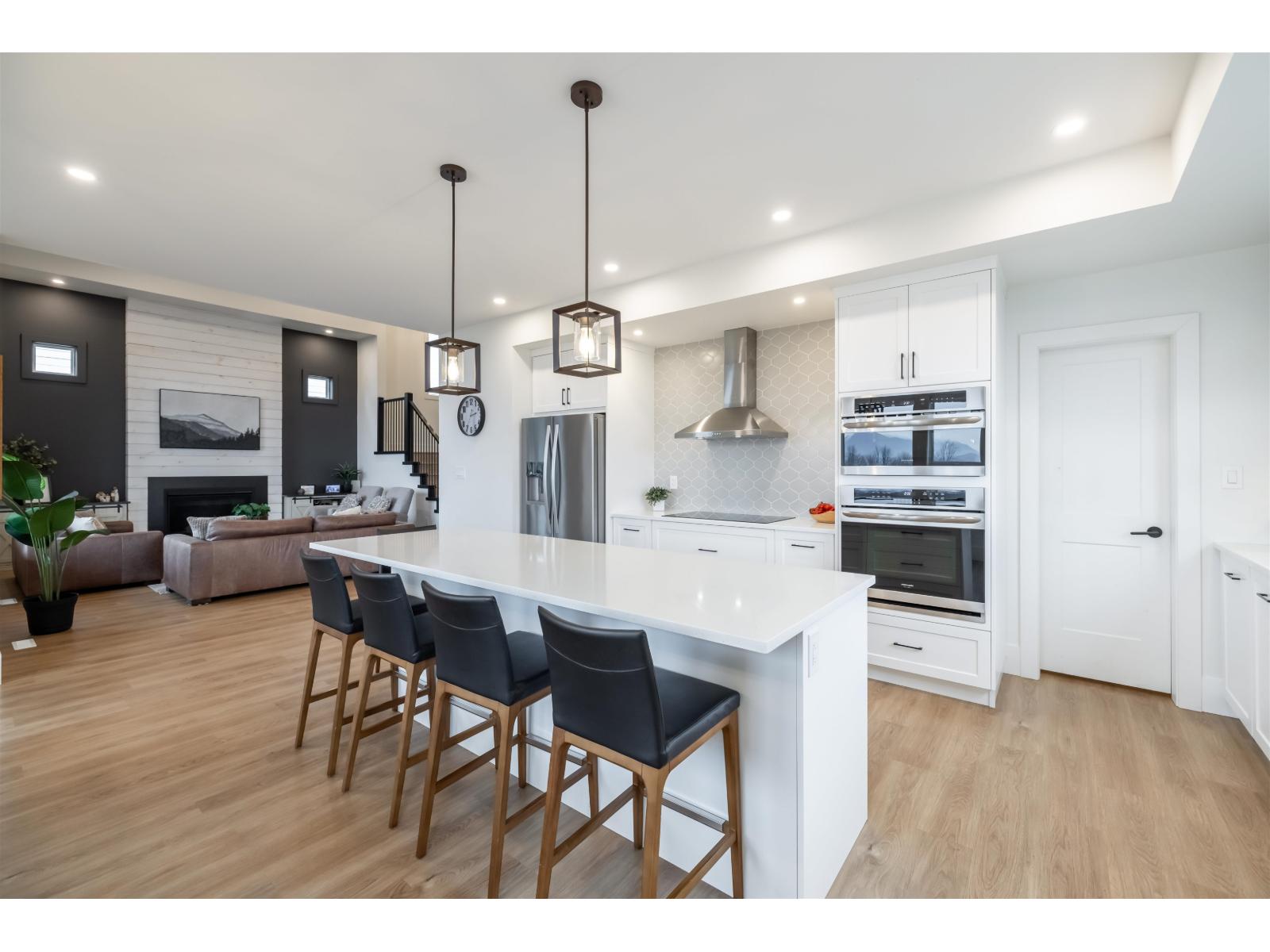 51185 CHARLOTTE PLACE, Eastern Hillsides, Chilliwack