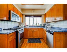 13792 112 Avenue, Surrey, BC V3R2G3 Photo 10
