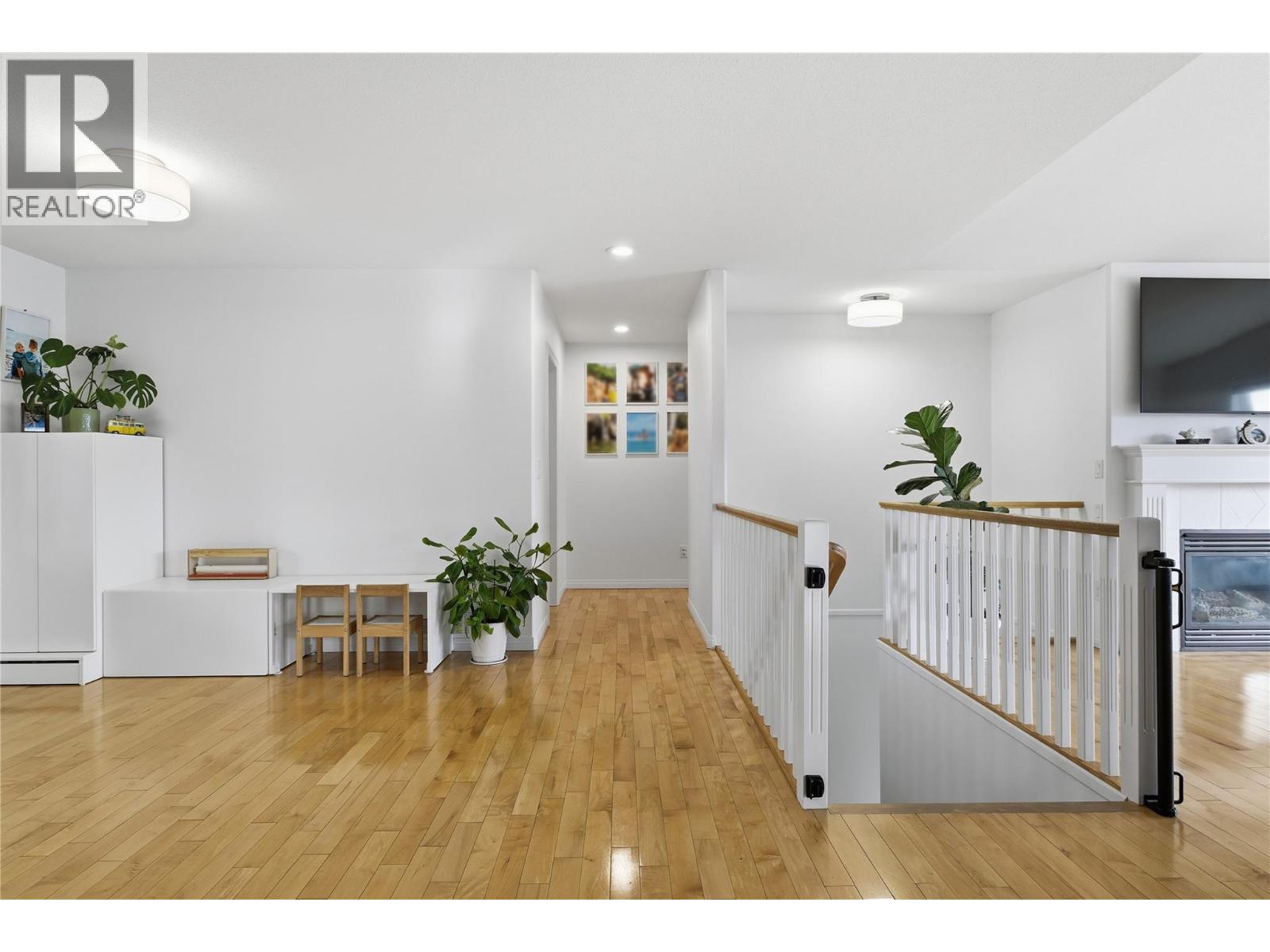  1492 Longley Crescent, Kelowna