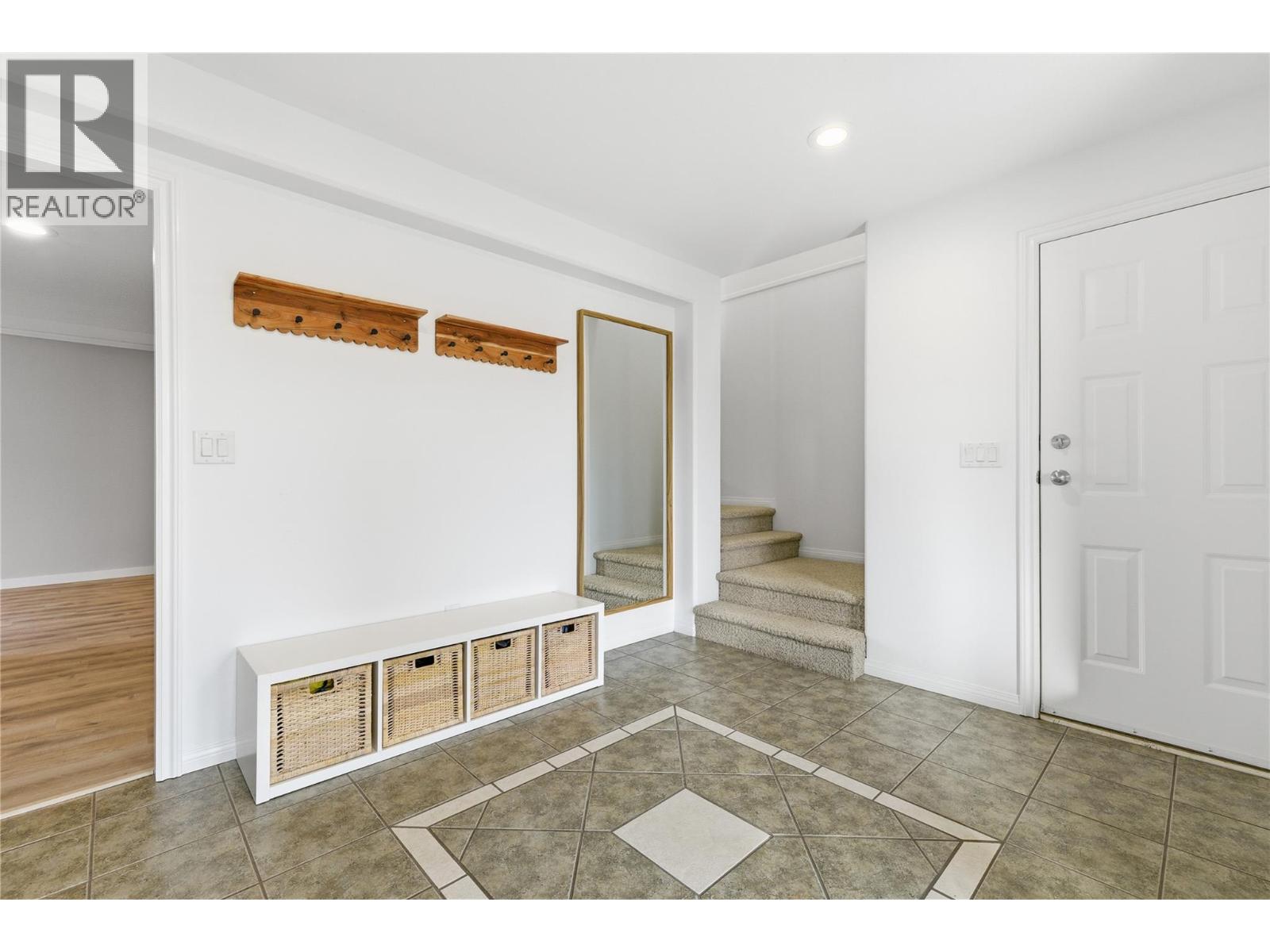  1492 Longley Crescent, Kelowna