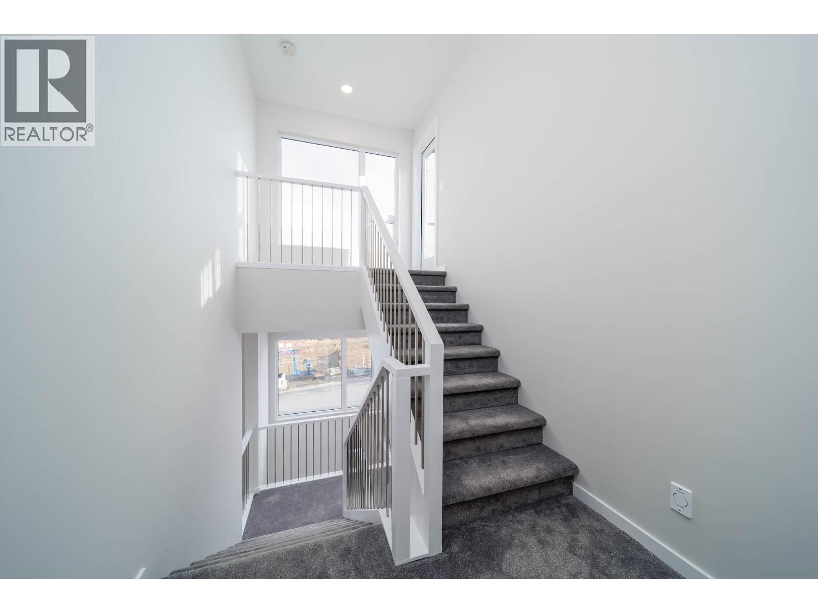  3754 Davidson Court, West Kelowna
