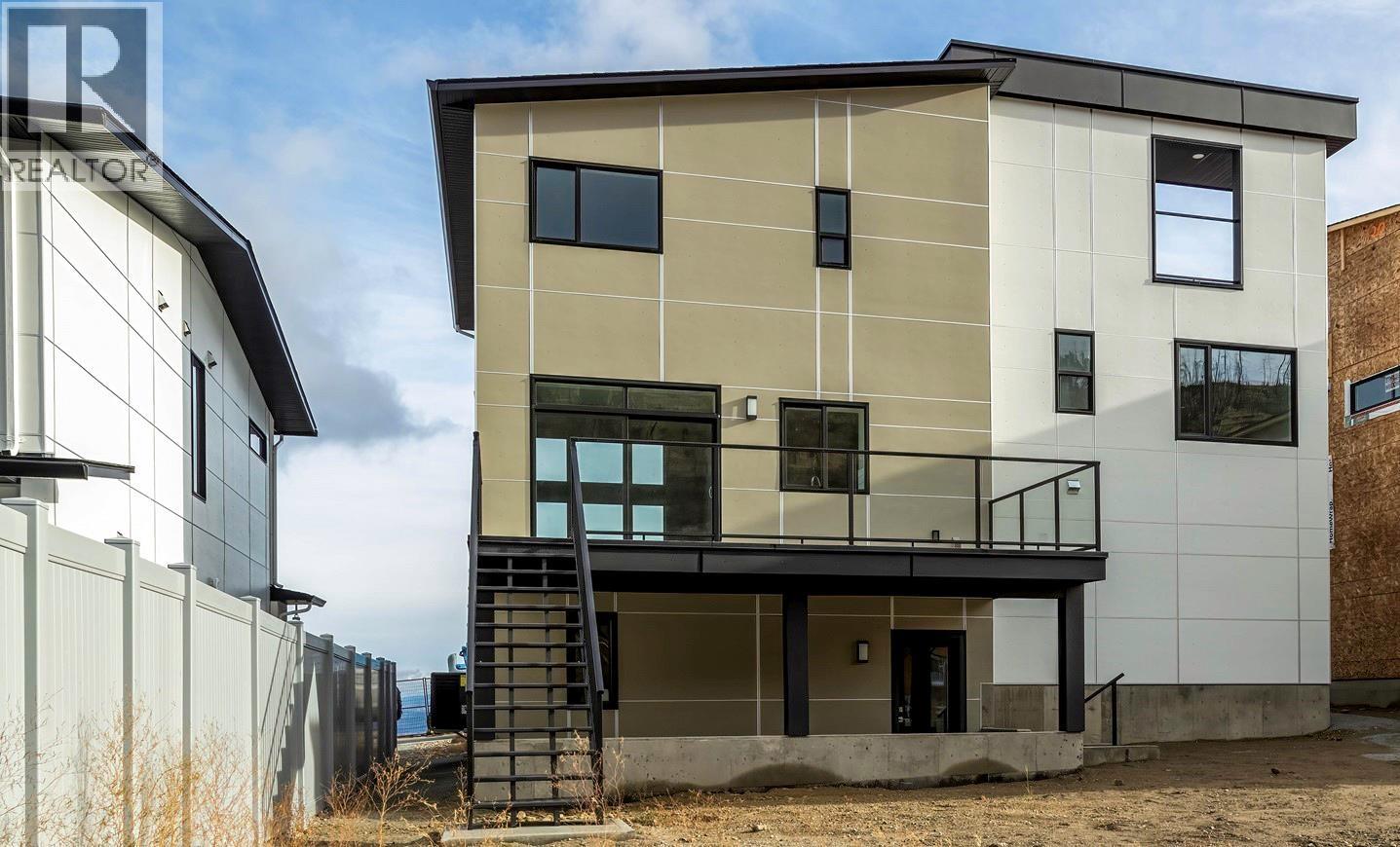  3754 Davidson Court, West Kelowna