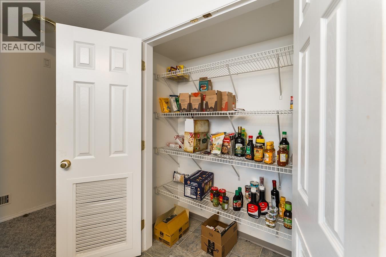 231 WATSON CRESCENT - 10