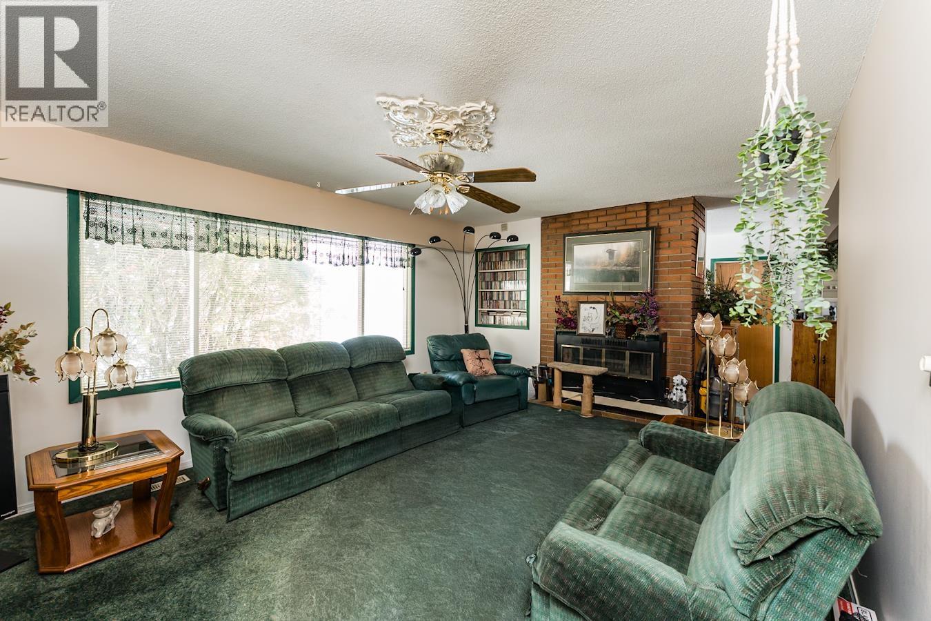 231 WATSON CRESCENT - 13