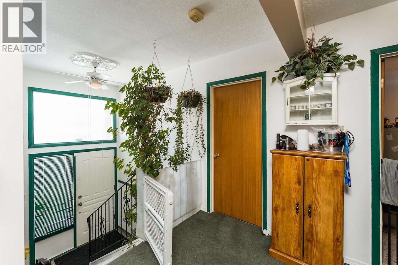 231 WATSON CRESCENT - 12