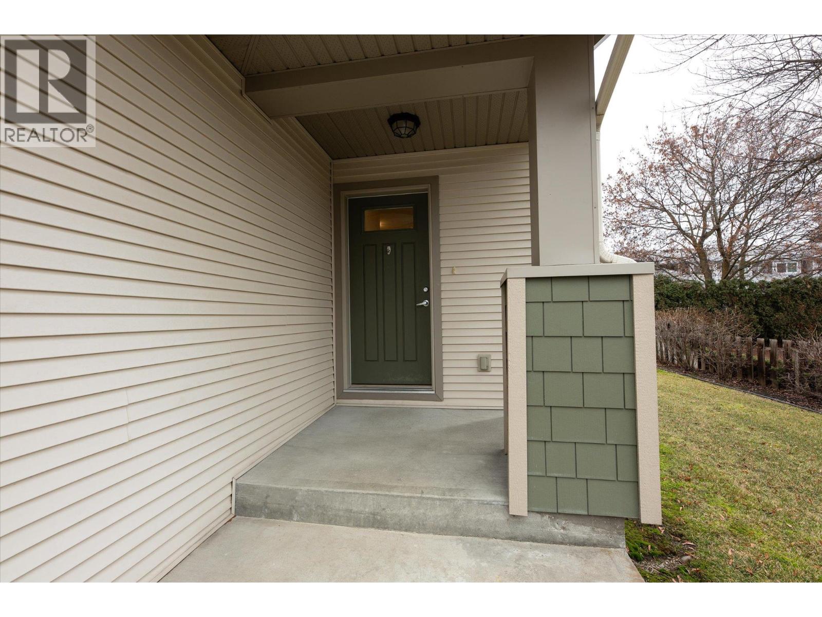 13 335 Gerstmar Road, Kelowna